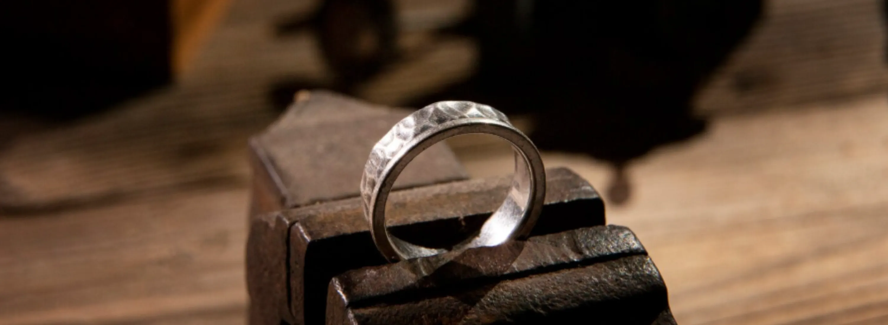 A Clear Guide to DX Diamonds Australia and Buying Fine Rings
