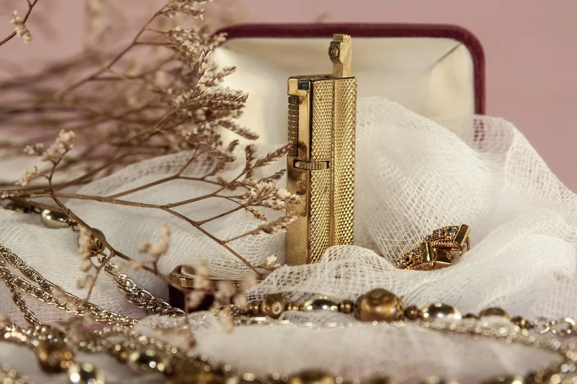 A Guide To Elevate Your Look With Jewelry Style